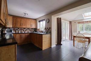 Kitchen- click for photo gallery